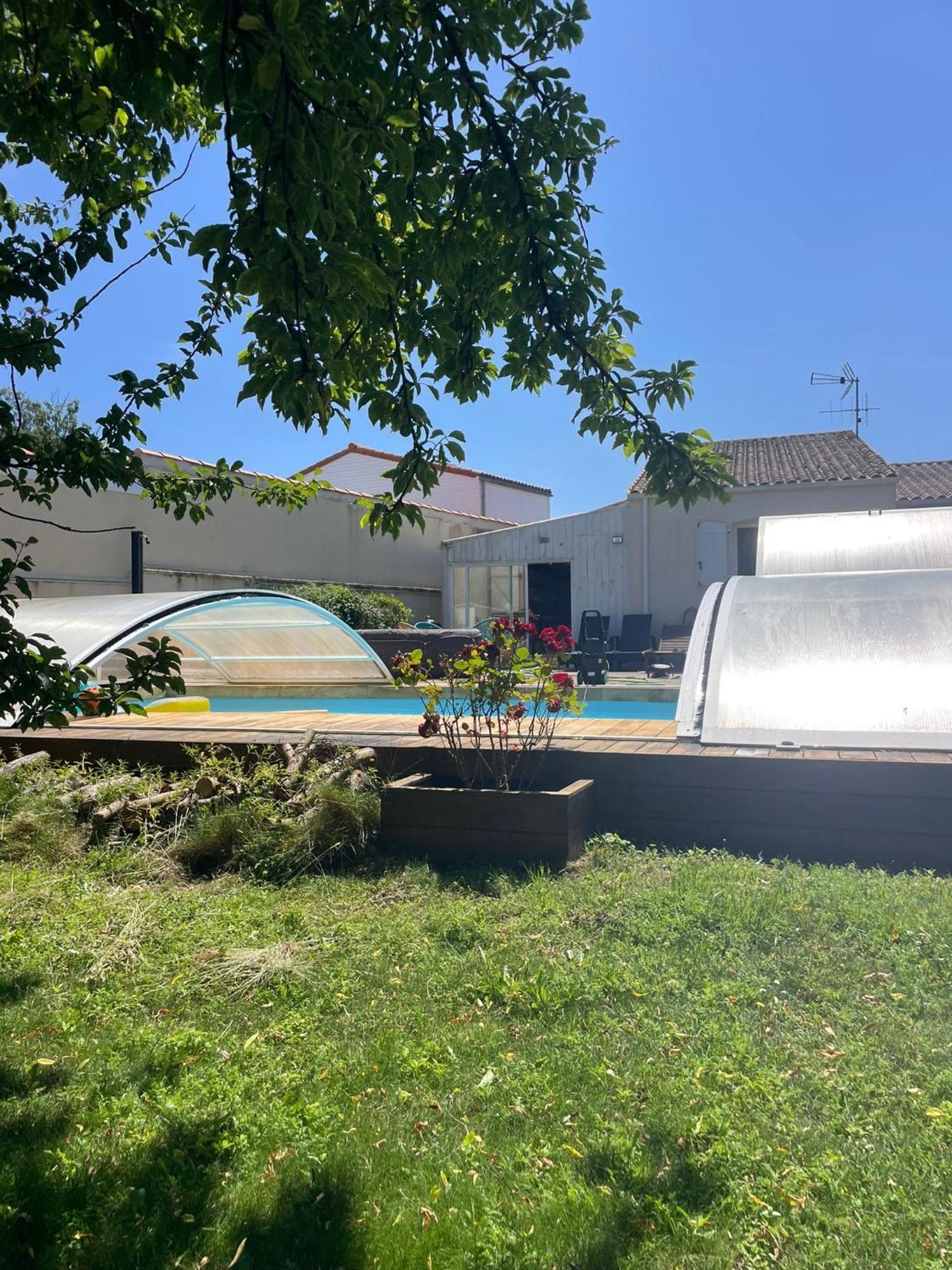 Maison Piscine A 3' De La Mer. Villa Yves Dış mekan fotoğraf